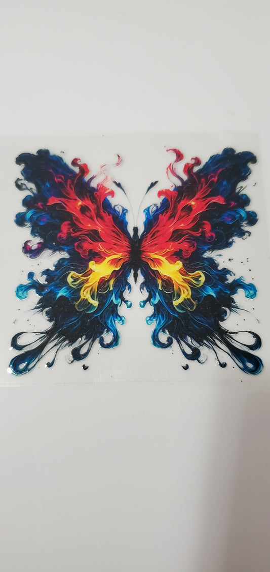 B853